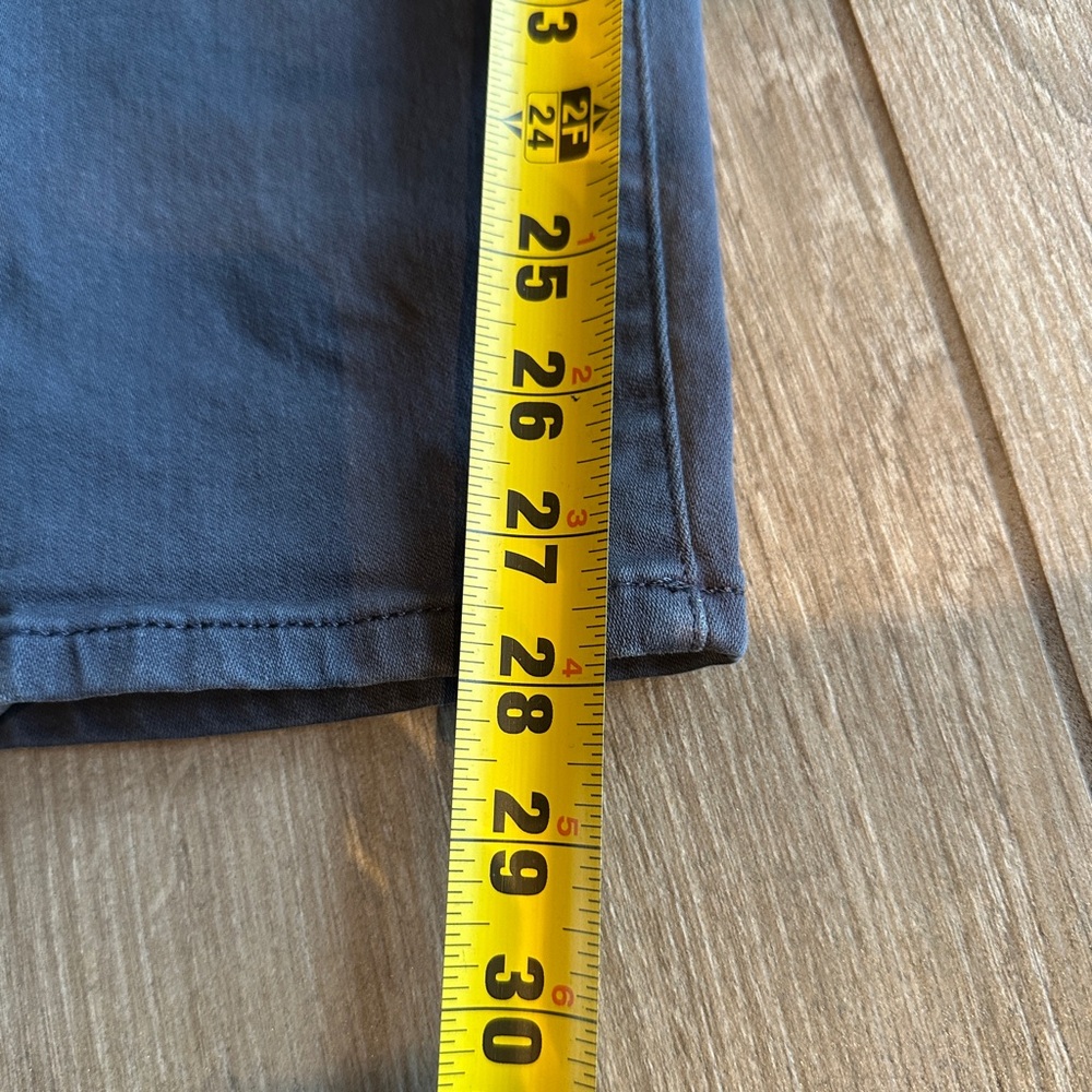 Universal Thread High Rise Jeans Size 10 - Picture 10 of 11